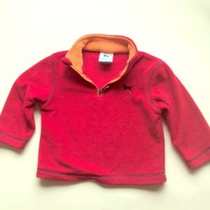 Black dog Fleece pull over